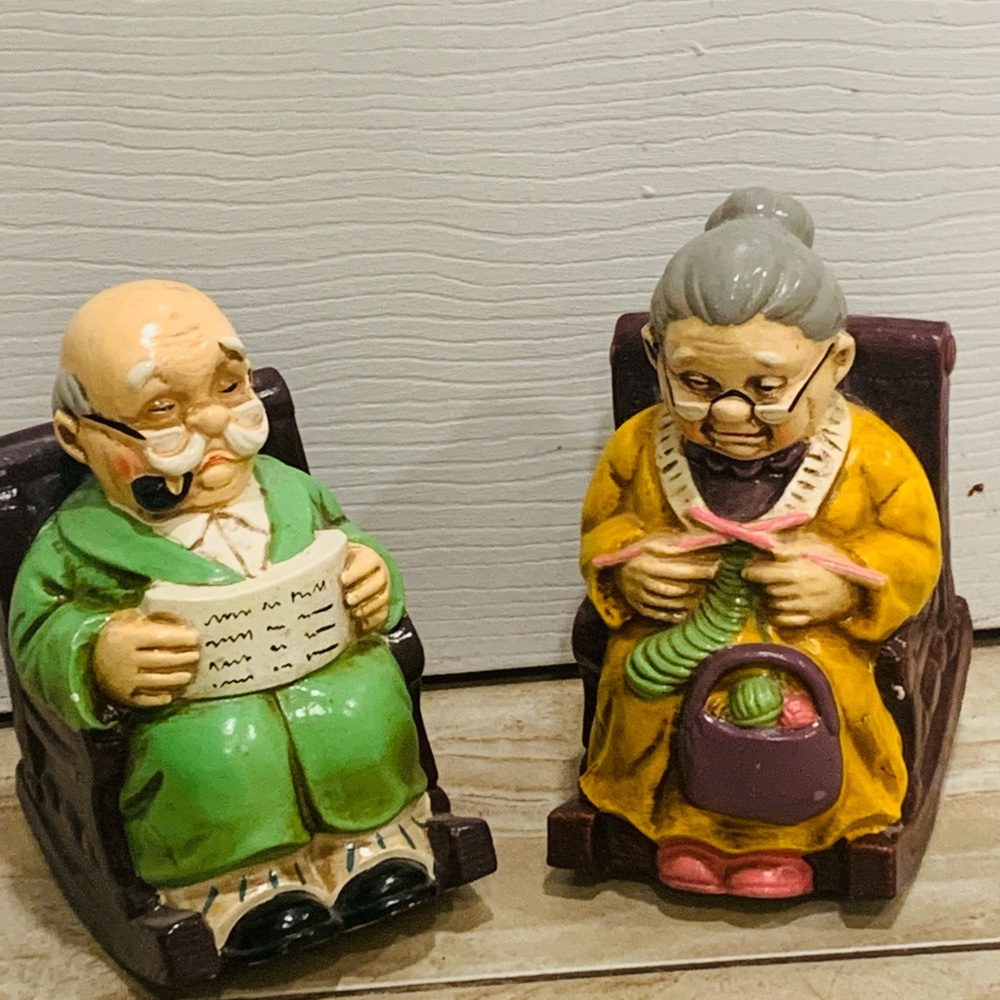 Vintage Japanese grandparents musical rocking made in Japan